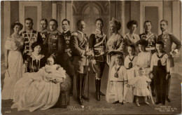 Unsere Kaiserfamilie - Königshäuser