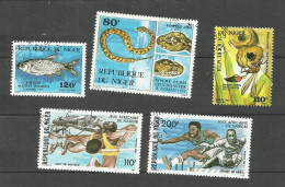 NIGER N°636, 653, 726, 739, 740 Cote 4.10€ - Níger (1960-...)