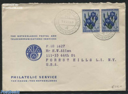 Netherlands 1953 A Pair Of Nvhp No. 606 On A Cover To New York, Postal History, Nature - Flowers & Plants - Cartas & Documentos