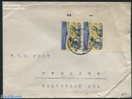Netherlands 1949 A Pair Of Nvhp No 514 On A Cover To Utrecht, Postal History - Cartas & Documentos