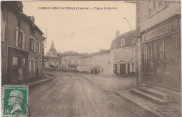 Vienne.  Lussac-les-Châteaux.  Place St-Sornin. - Lussac Les Chateaux