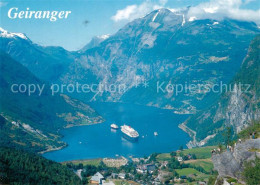 73589317 Geiranger Landschaftspanorama Fjord Berge Hochseedampfer Geiranger - Noruega