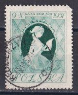 Pologne - République 1944 - 1960   Y & T N °  913  Oblitéré - Used Stamps