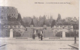 Rennes La Nouvelle Entree Du Jardin Des Plantes  Carte Postale Animee - Rennes