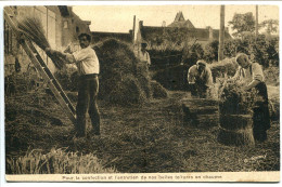 CP Sépia * NORMANDIE Pittoresque Pour La Confection Et L'entretien De Nos Belles Toitures En Chaume (animée) Le Goubey - Basse-Normandie