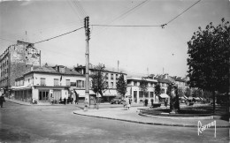 Bourg La Reine - Place Condorcet  -   CPSM°J - Bourg La Reine