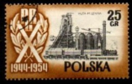 POLOGNE   -    1954 .  Y&T N° 769 Oblitéré  .  Aciérie - Usati