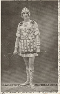 CPA  LA DOMPTEUSE MARTHA LA CORSE - Circus