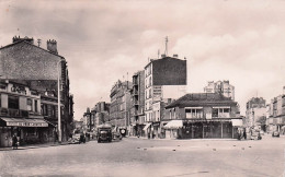 Asnieres Sur Seine - Place Voltaire - Autobus   -   CPSM°J - Asnieres Sur Seine