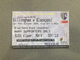 Gillingham V Blackpool 2005-06 Match Ticket - Tickets D'entrée
