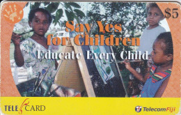 TARJETA DE FIJI DE $5 DE EDUCANDO A LOS NIÑOS (CHILDREN) - Fidschi