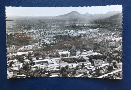 Yaoundé, Vue Aérienne, Lib "Au Messager", N° 1374 - Camerún