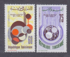 1973 Tunisia  810-811 Communication Around The Planet 2,20 € - Afrique