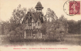 Chaource Le Chalet Et L'etang Du Chateau De La Cordeliere - Chaource