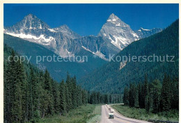 73126552 Rogers Pass British Columbia Rogers Pass Highway Glacier National Park  - Zonder Classificatie