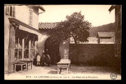 07 - LA LOUVESC - PLACE DE LA FONTAINE - La Louvesc