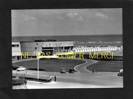 14 - OUISTREHAM-RIVA-BELLA - TIRAGE PHOTO ORIGINAL, BON A TIRER N° 9089 - DAUPHINES DEVANT LE CASINO - Ouistreham