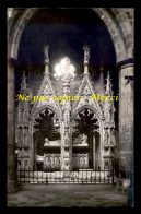 22 - TREGUIER - LE TOMBEAU DE ST-YVES DANS LA CATHEDRALE - CARTE PHOTO ORIGINALE - Tréguier