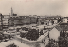 Warszawa - Plac Trzech Krzyzy 1966 - Pologne