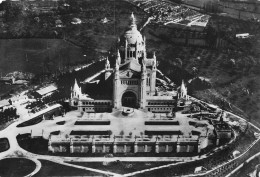 CPSM Basilique De Lisieux      L2866 - Lisieux