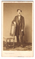 Fotografie Cesar Mitkiewicz, Bruxelles, 9, Rue Neuve, 9, Portrait Junger Herr In Modischer Kleidung  - Anonymous Persons