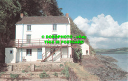 R483289 Wales. Dyfed. Laugharne. Dylan Thomas Boathouse. Archway Publicity - Wereld