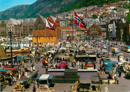 72765575 Bergen Norwegen Utsikt Over Blomster Og Fisketorget Norwegen - Norvège