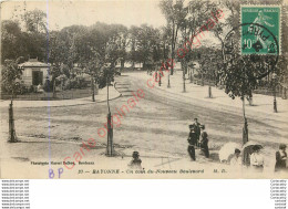 64.  BAYONNE .  Un Cours Du Nouveau Boulevard . - Bayonne