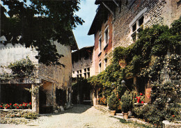 01-PEROUGES-N° 4387-B/0257 - Pérouges