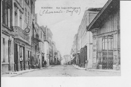 SURGERES : Rue Audry-de-Puyravault - Surgères