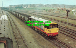 R485671 No. 58. 002. Of British Rail Latest Class Of Freight Locomotives Approac - Monde