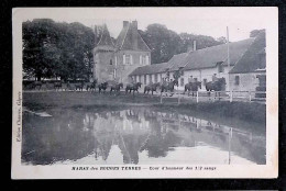 Cp, 61, Le Merlerault, Haras Des Rouges Terres, Cour D'honneur Des 1/2 Sangs, écrite, Ed. Chauvin, Gâprée - Le Merlerault