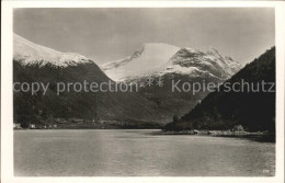 72395585 Loen Nordfjord See Berge Loen Nordfjord - Noorwegen