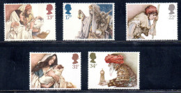 GREAT BRITAIN GRAN BRETAGNA 1984 CHRISTMAS NATALE NOEL WEIHNACHTEN NAVIDAD NATAL COMPLETE SET  SERIE COMPLETA MNH - Nuovi