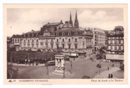 CLERMONT FERRAND - Place De Jaude Et Le Théatre (carte Animée) - Clermont Ferrand