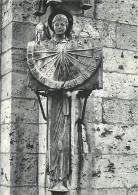 28 - Chartres - La Cathédrale - Ange Adossé à La Tour Sud - Cadran Solaire (1528) - Art Religieux - CPSM Grand Format -  - Chartres