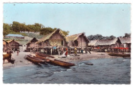 TCHAD - AFRIQUE NOIRE Village Au Bord De L'eau (carte Photo Animée) - Chad