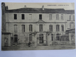 CPA 16 Charente - CONFOLENS - L'hôtel De Ville - Confolens