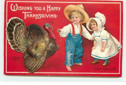 N°17327 - Carte Gaufrée - Clapsaddle - Wishing You A Happy Thanksgiving - Enfant Près D'une Dinde - Giorno Del Ringraziamento