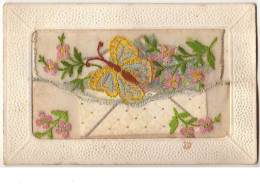 N°7453 - Carte Brodée Avec Rabat - Papillon Jaune - Embroidered