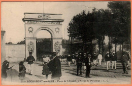 17 - B34165CPA - ROCHEFORT SUR MER - Porte De L' Arsenal - Sortie Du Personnel - Très Bon état - CHARENTE-MARITIME - Rochefort