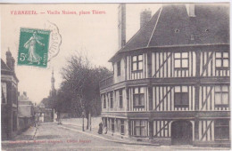 27 - EURE - VERNEUIL SUR AVRE -  VIEILLE MAISON NORMANDE EN COLOMBAGE PRES DE LA PLACE THIERS - Verneuil-sur-Avre