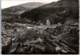 SISTERON. -  Vue Aérienne Sur La Citadelle , Théâtre En Plain Air .   Non Circulée. - Sisteron