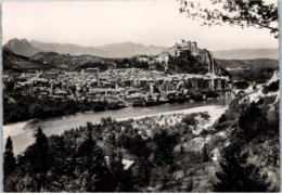 SISTERON. -  La Ville Et La Durance. .   Non Circulée. - Sisteron