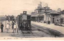 28 - DREUX - SAN46068 - La Gare - Train - Dreux