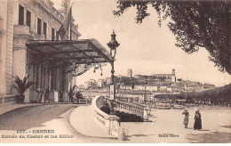 06 - CANNES - SAN54113 - Entrée Du Casino Et Les Allée - Cannes