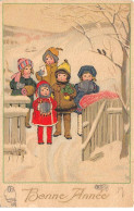 Nouvel An - N°84027 - Bonne Année - Enfants Devant Une Porte D'un Jardin Enneigée - Carte Vendue En L'état - New Year