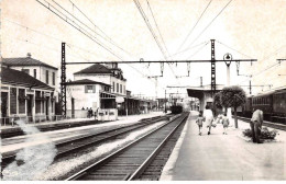 89 - MIGENNES - SAN49626 - Intérieur De  La Gare - CPSM 14x9 Cm - Migennes