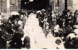 77 - N°84384 - MEAUX - Sortie De L'église Des Jeunes Communiantes - Carte Photo - Meaux