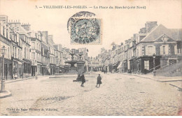 50 - VILLEDIEU LES POELES - SAN50468 - La Place Du Marché - Côté Nord - Villedieu